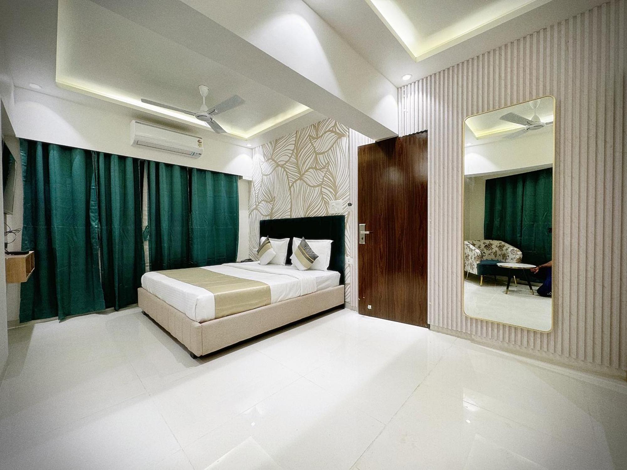 The Orion Premium Suites Мумбаї Екстер'єр фото