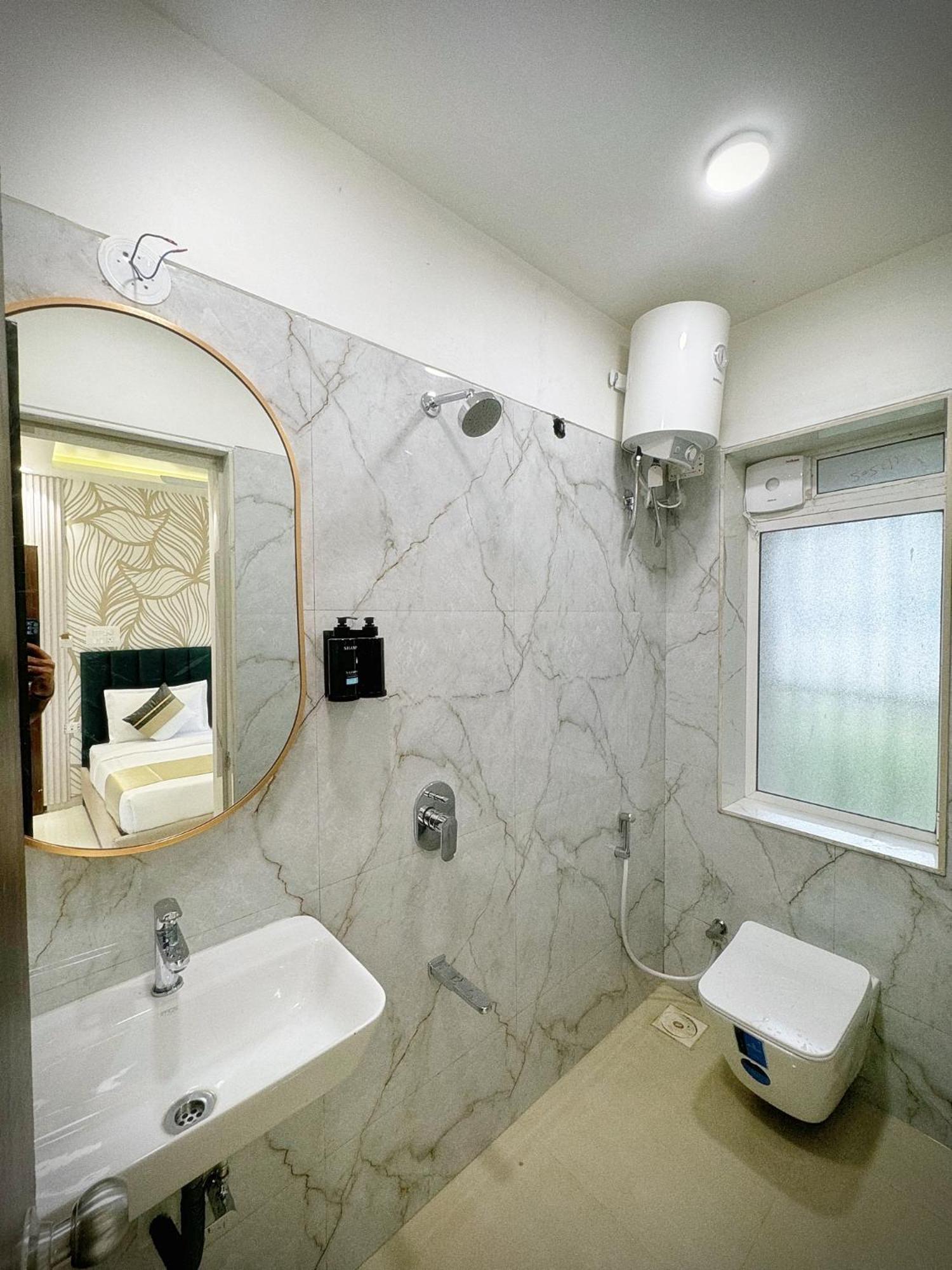 The Orion Premium Suites Мумбаї Екстер'єр фото
