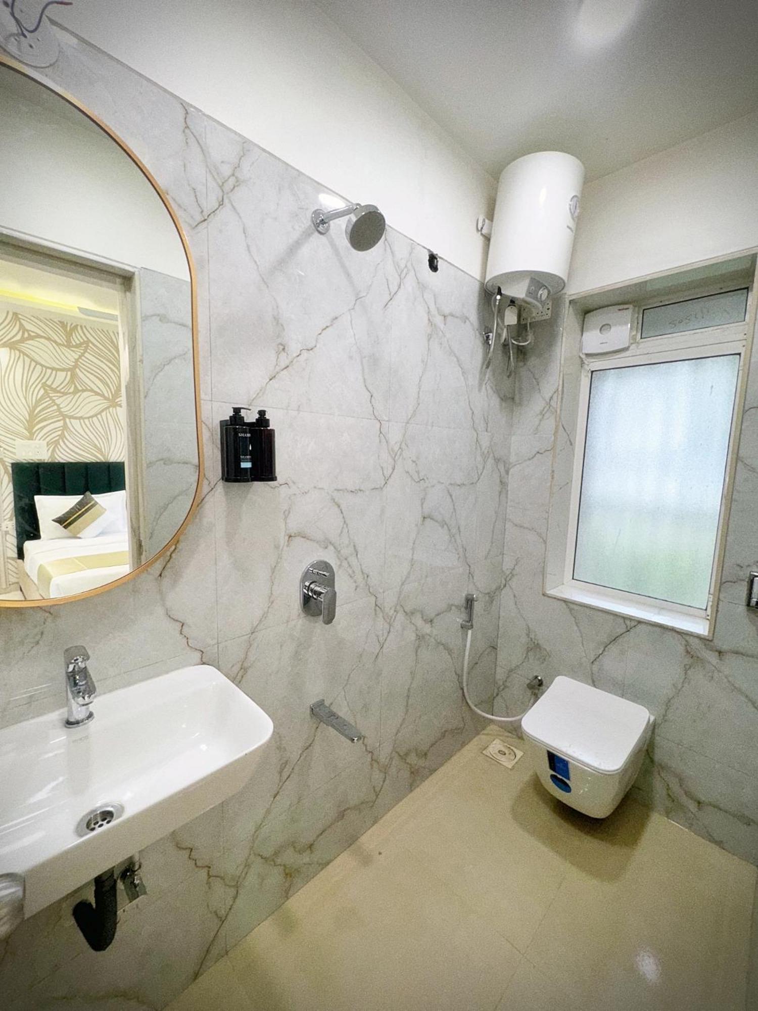 The Orion Premium Suites Мумбаї Екстер'єр фото